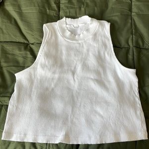 White Top Uniqlo Size XL